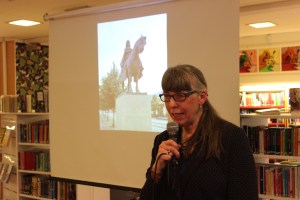 Margareta Skantze på Olofströms bibliotek.