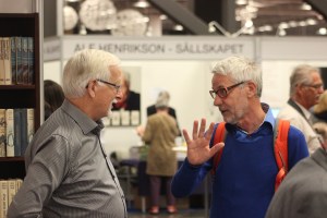 Gustav Fredriksson, ordförande i Saljesällskapet och Nils-Ingmar Thorell, Ronneby, förste vice ordförande i Studieförbundet Vuxenskolan.
